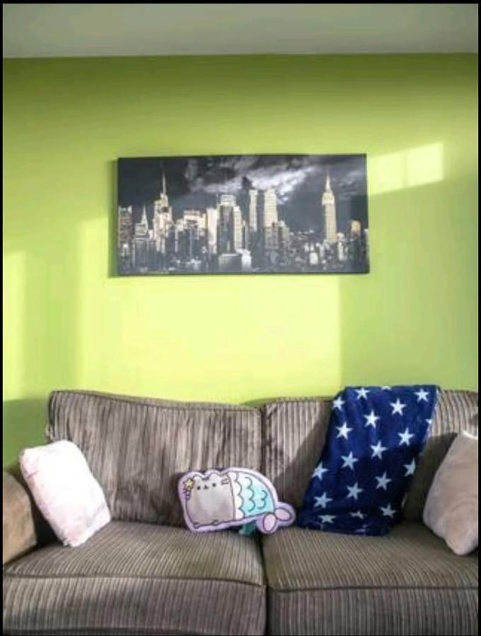 Large 3 Bedrooms In Liverpool City Centre, Free Parking Kültér fotó